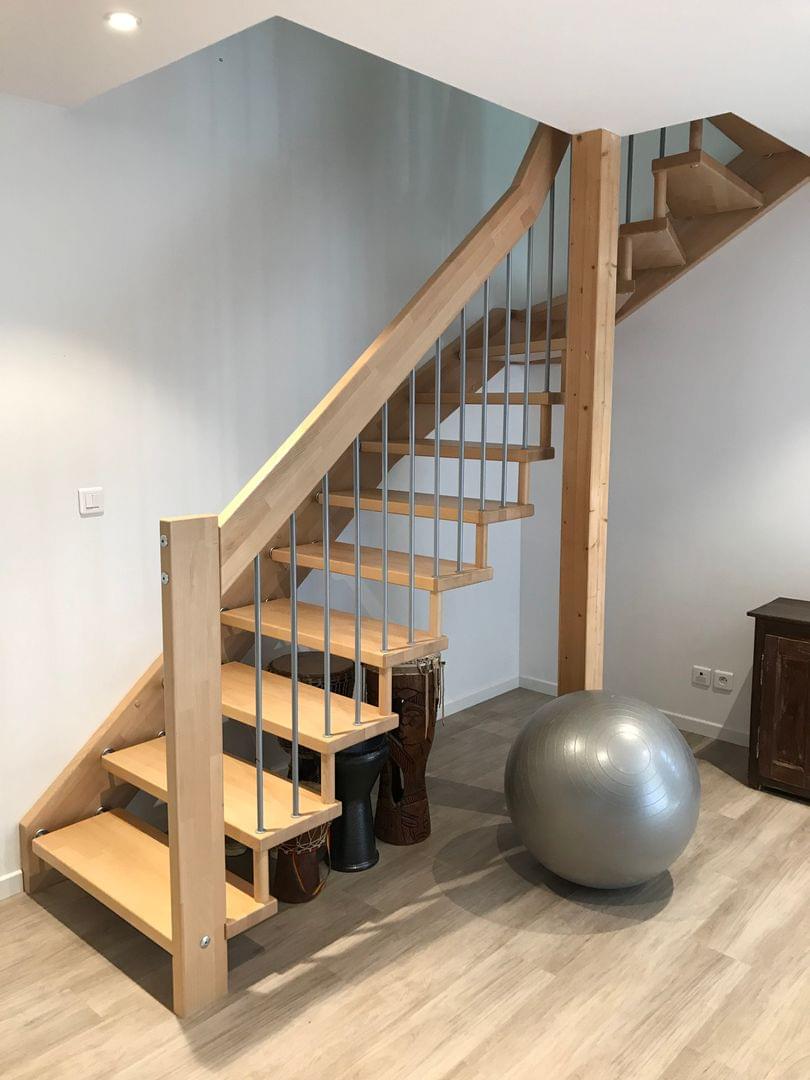 Escalier suspendu en bois Treppenmeister
